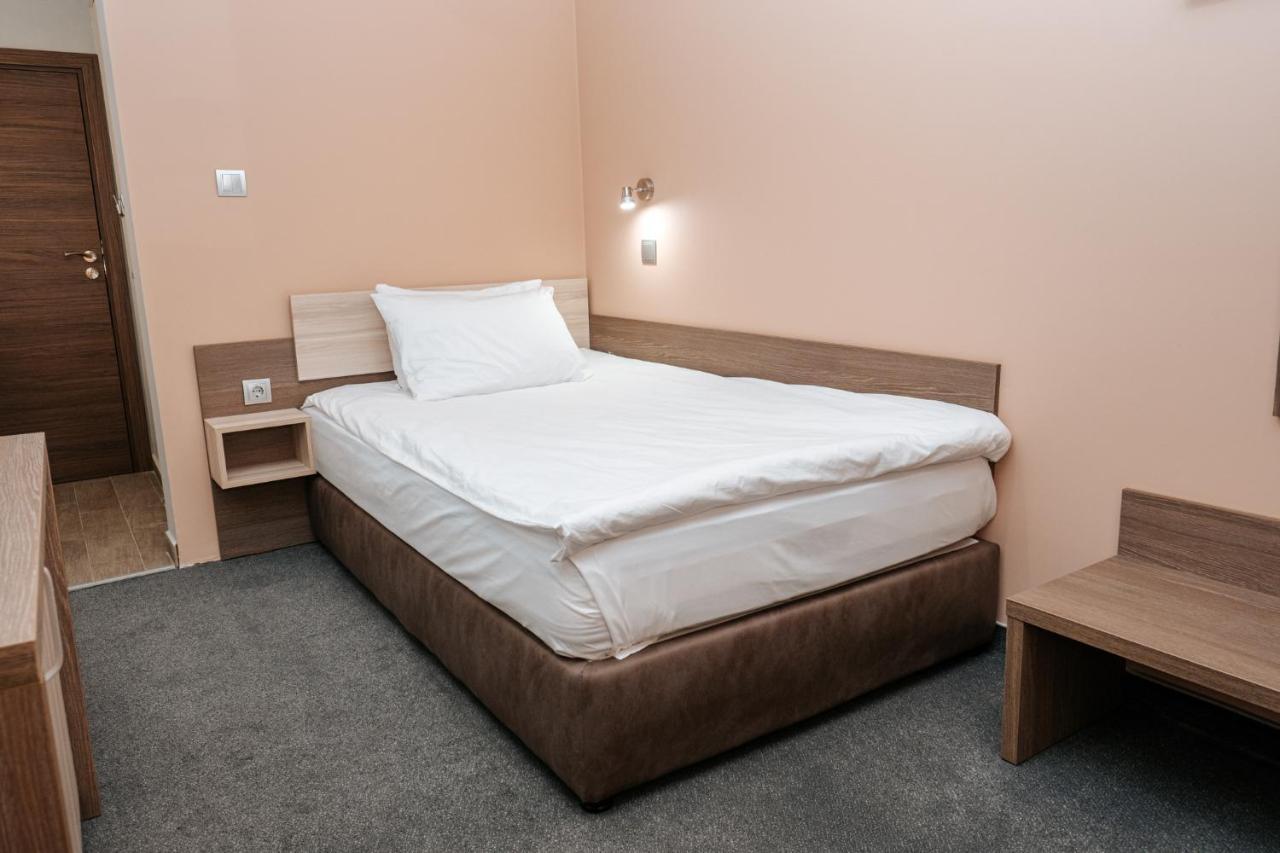Hotel Tundzha - Renovated! Yambol Eksteriør bilde